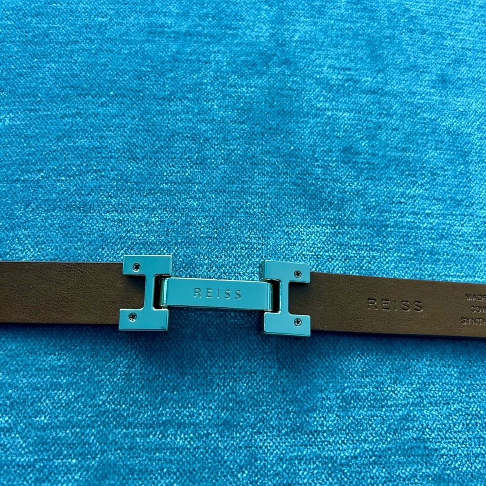 NWOT Reiss Hayley Leather Square Hinge Belt in Tan (M) - Picture 8 of 11